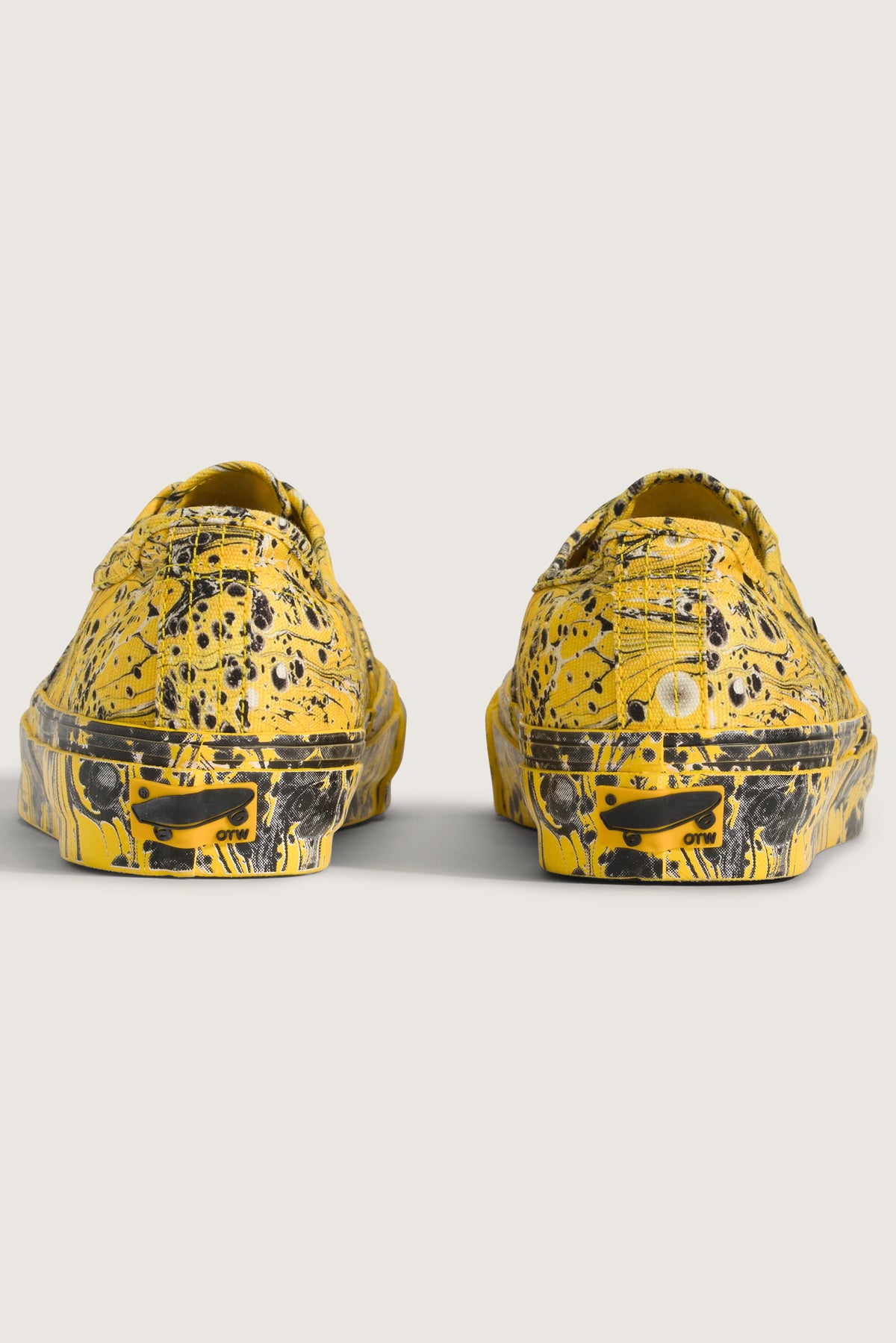 MARBLED AUTHENTIC 44