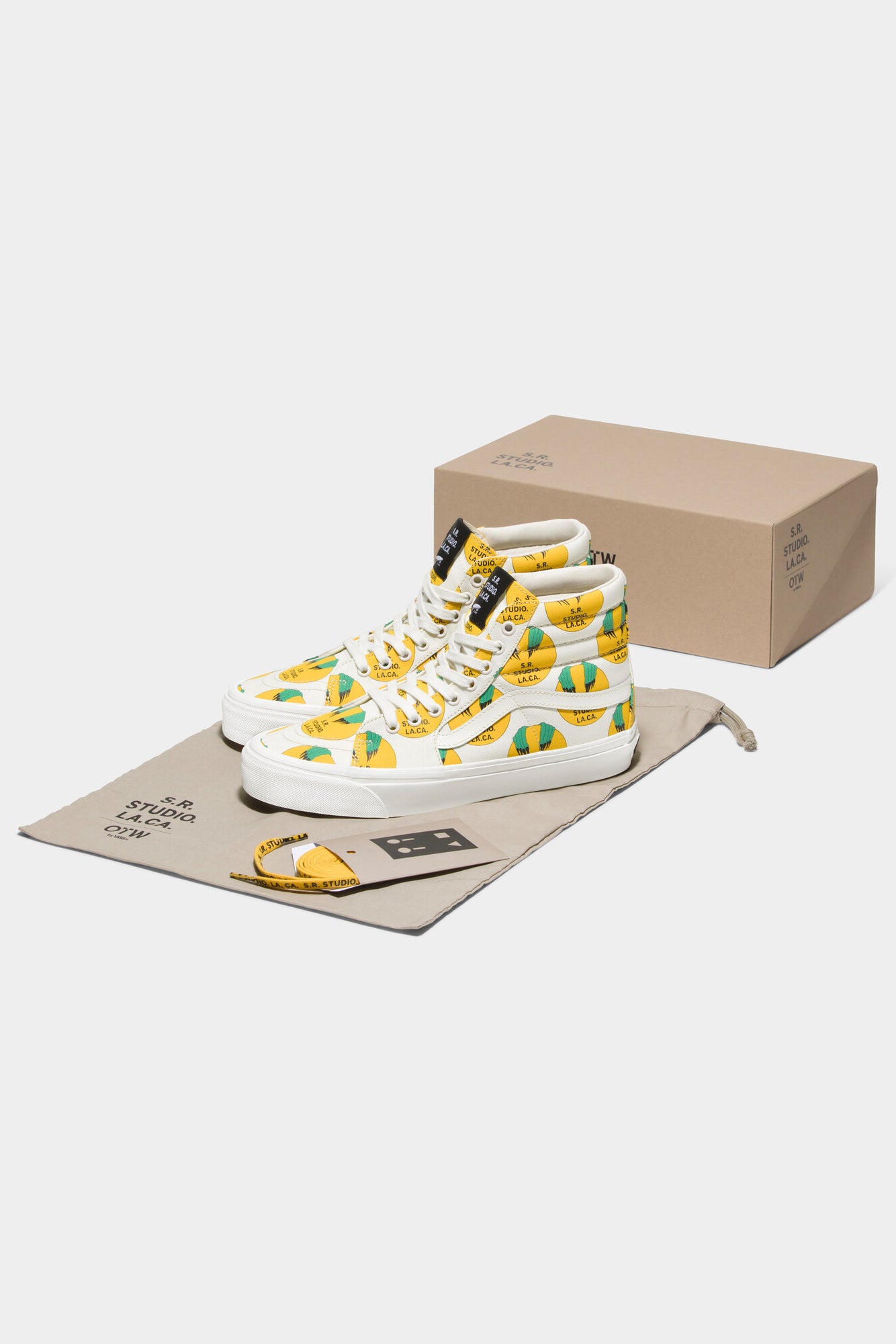 VAMPIRE SUNRISE SK8-HI 38