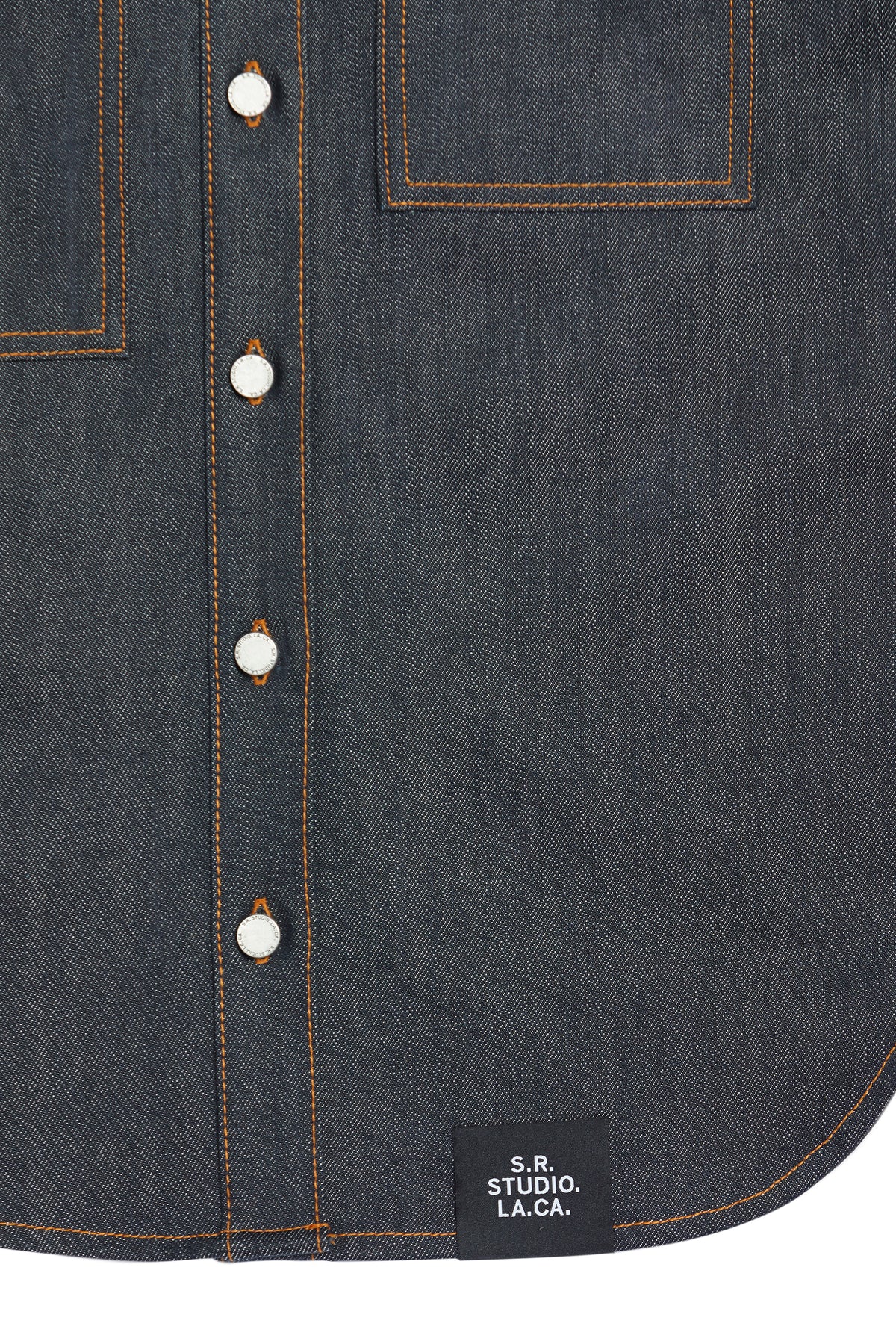 WOMEN'S LONG SLEEVE BUTTON DOWN SHIRT WITH CONTRAST STITCHING