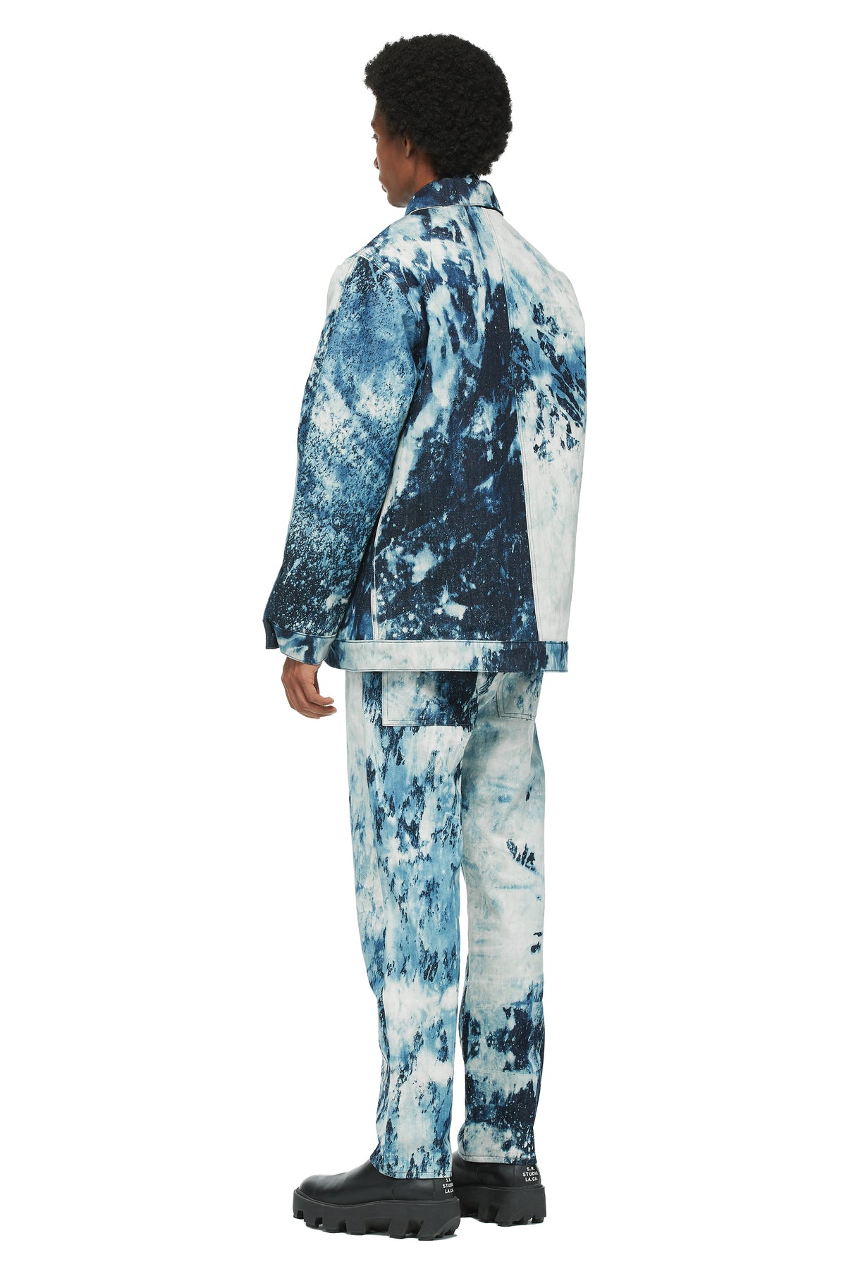 HAND-BLEACHED INDIGO SOTO BARN COAT