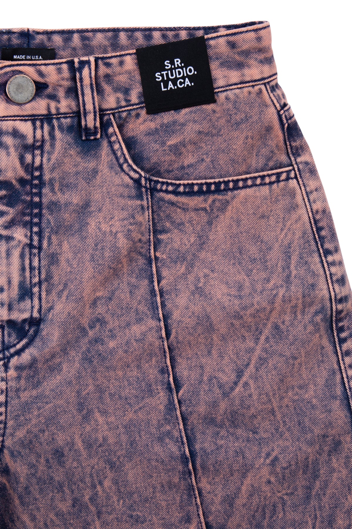 MEN'S STRAIGHT LEG PINTUCK JEAN WITH IO WASH