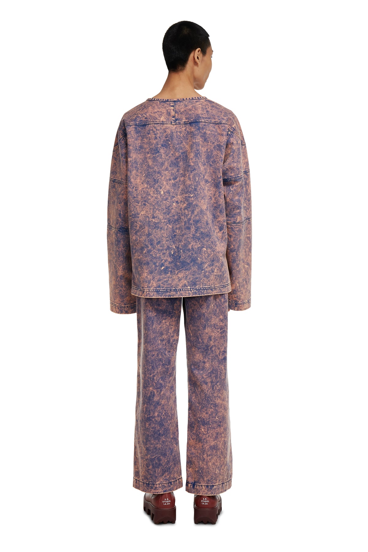 MEN'S STRAIGHT LEG PINTUCK JEAN WITH IO WASH