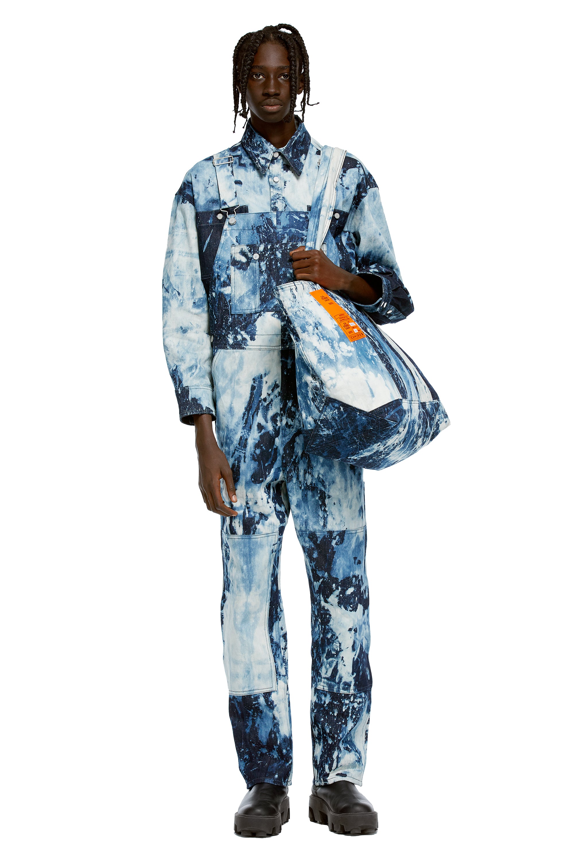 MEN'S HAND-BLEACHED INDIGO SOTO OVERSIZED SHIRT