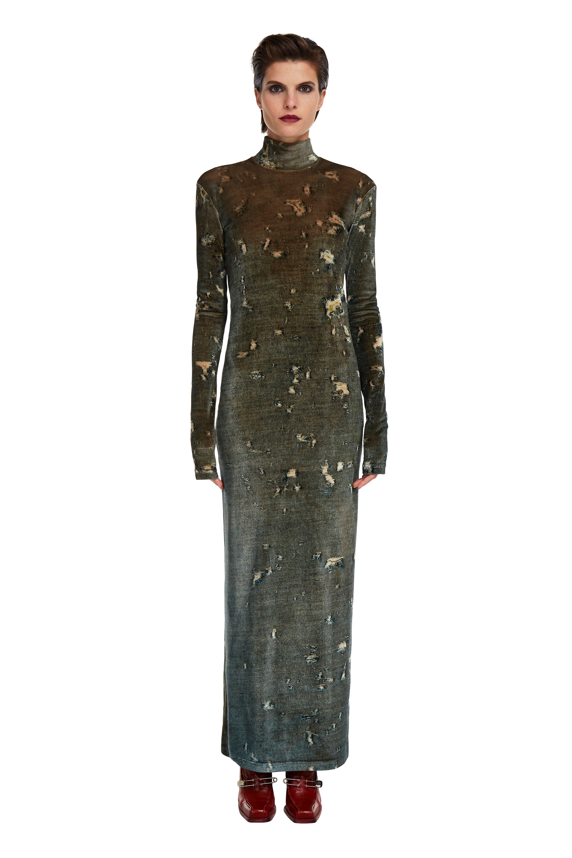 SHROUD III LONG SLEEVE VELVET GOWN