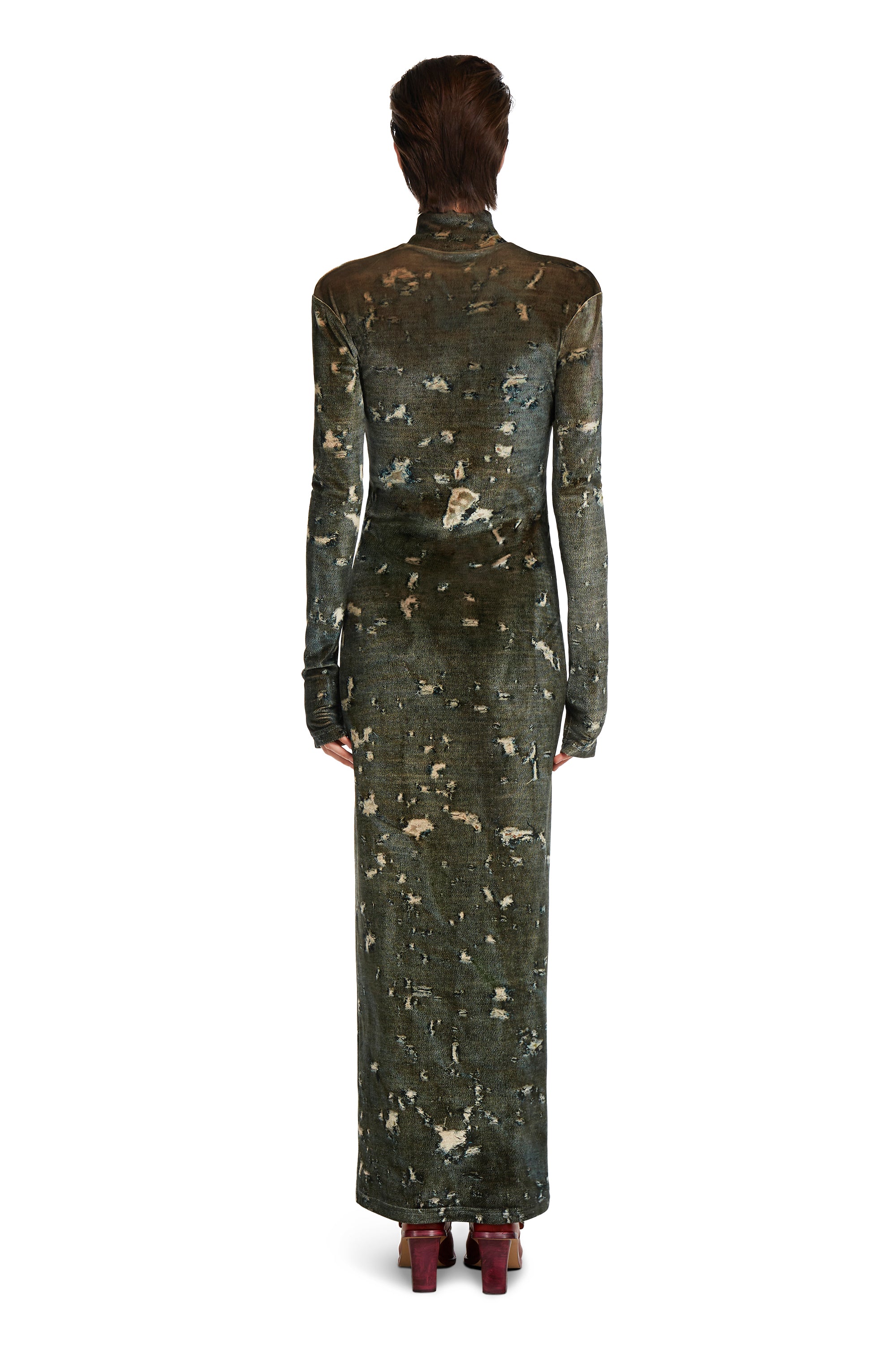 SHROUD III LONG SLEEVE VELVET GOWN